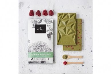 Ekologiškas Bean-To-Bar Baltasis Šokoladas Su Matcha Ir Avietėmis 40% 1