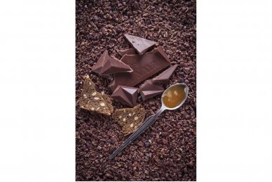 Ekologiškas Bean-To-Bar Pieninis Šokoladas Su Grikių Medumi Ir Juodos Duonos Trupiniais 45% 2