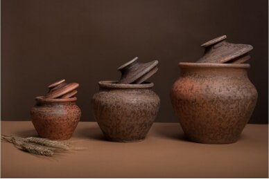 Stewpot with lid (replica of an early 15th century article)